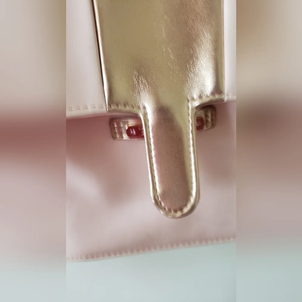 3/$20 Juicy Couture Crossbody Bag Light Pink With Gold Accents